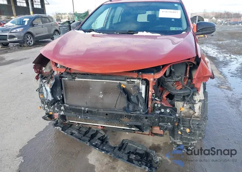 2016 Toyota Rav4 Le z USA, uszkodzony, nr VIN 2T3BFREV4GW519610